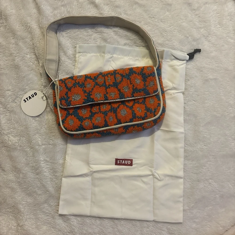 STAUD Vibrant Orange and Blue Shoulder Bag - Picture 1 of 7